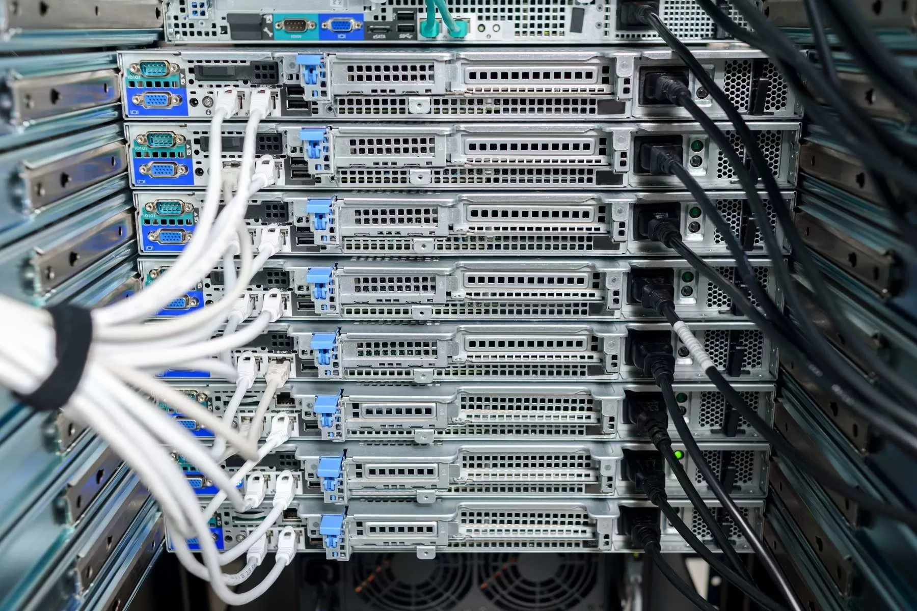 Có Nên Sử Dụng Cáp Mạng PANDUIT Cho Hệ Thống Data Center?